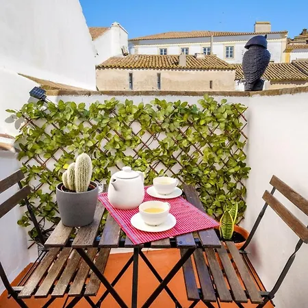 Almoura Giraldo Centro Historico Apartment Evora Exterior photo